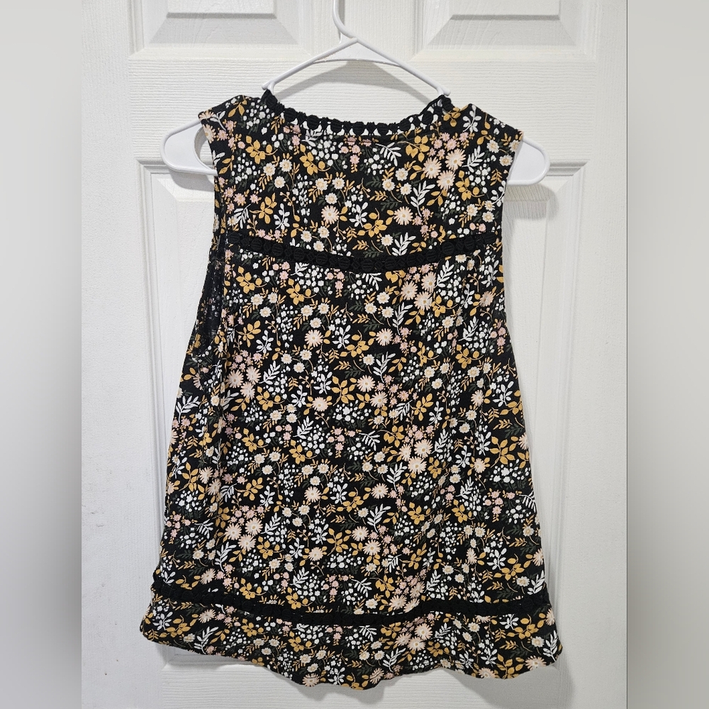 Lucky Brand Floral Sleeveless Top - Picture 2 of 3